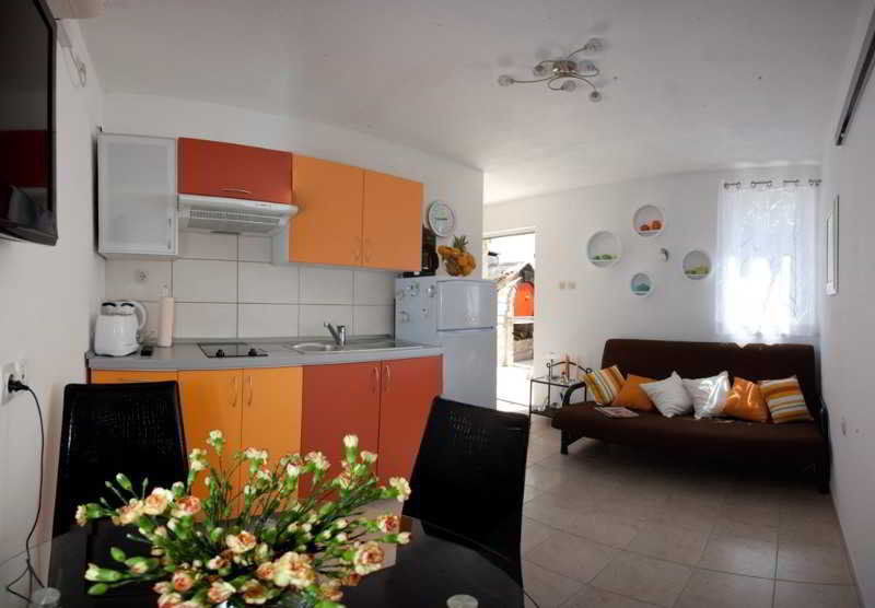 Apartment Alma Split Eksteriør billede